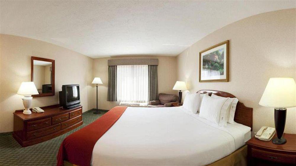 Keene Elm City Hotel, Ascend Hotel Collection Zewnętrze zdjęcie