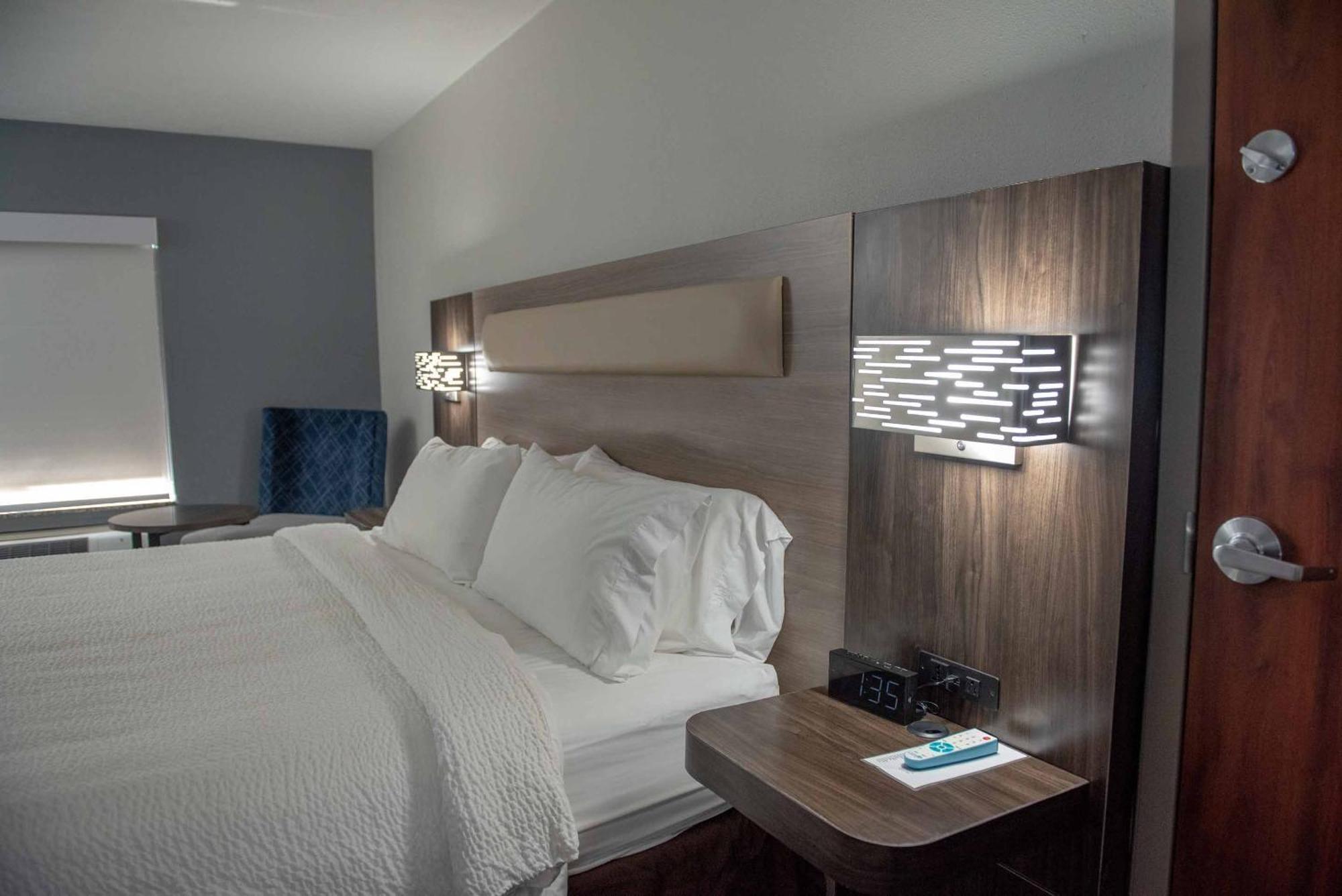 Keene Elm City Hotel, Ascend Hotel Collection Zewnętrze zdjęcie